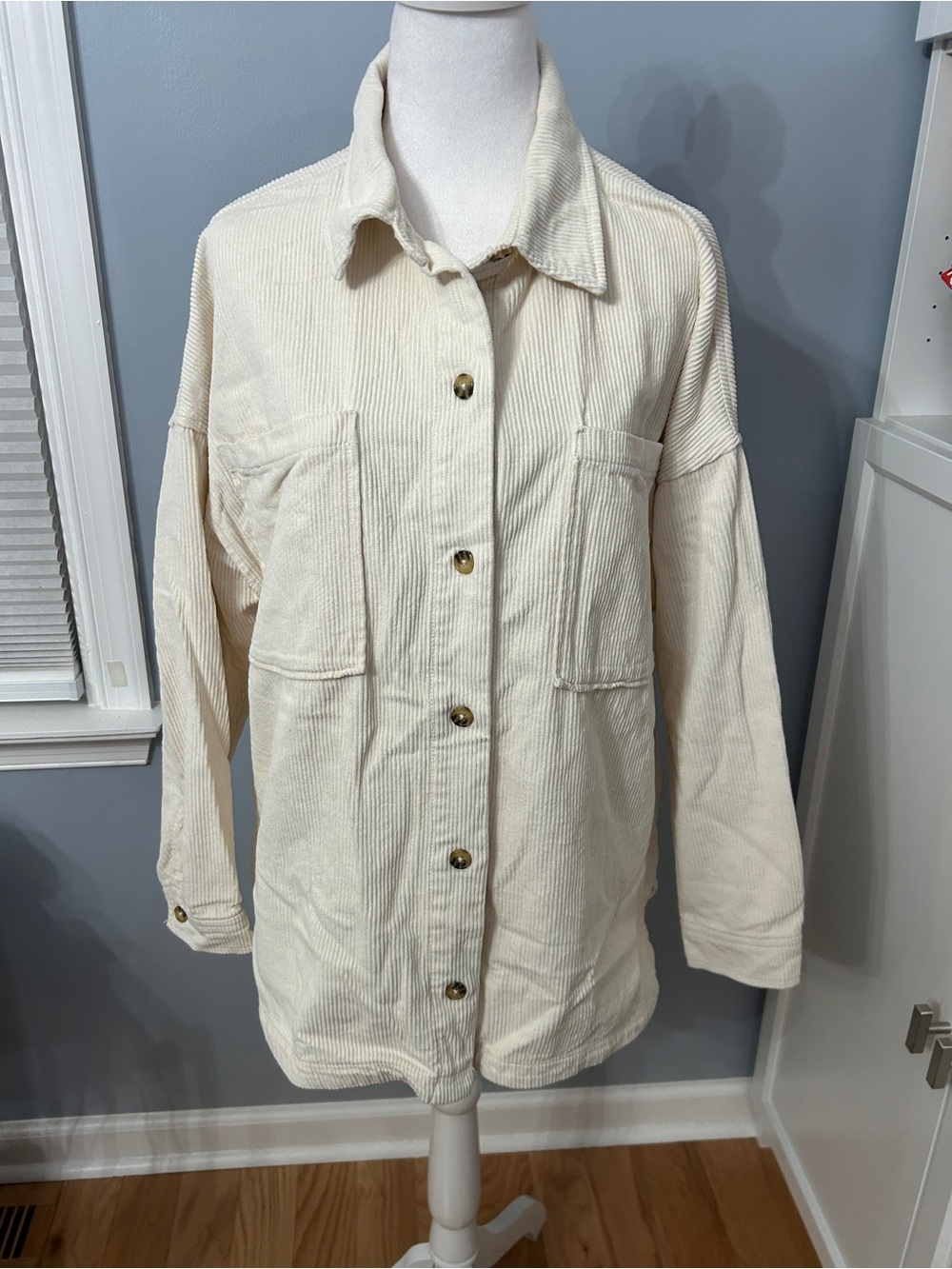 Celebrity Pink Corduroy Shacket Cream Medium Button-Up Shirt Jacket Oversized